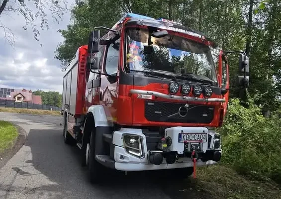 Interwencja OSP Łapanów: rozszczelniona butla z gazem