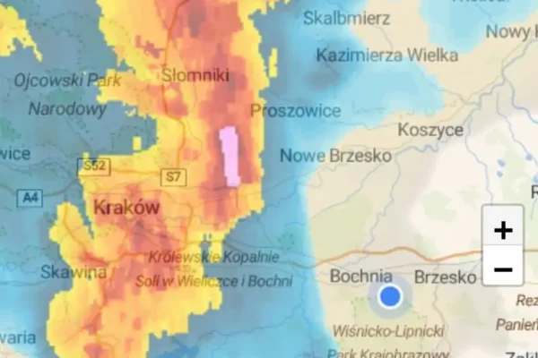 Gwałtowna burza nad Krakowem i Bochnią – ostrzeżenia dla mieszkańców