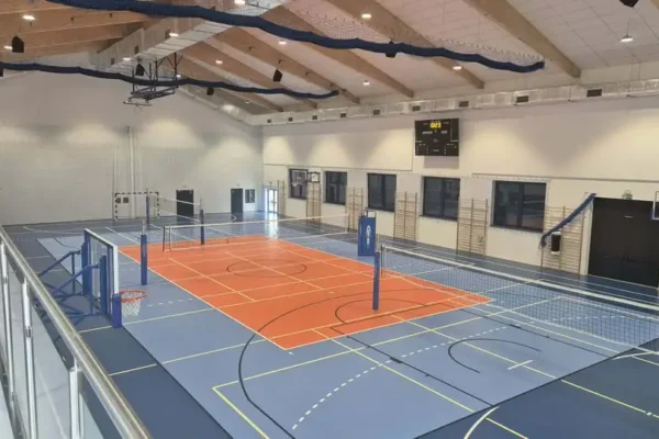 Nowa hala sportowa w Łapanowie gotowa do użytku
