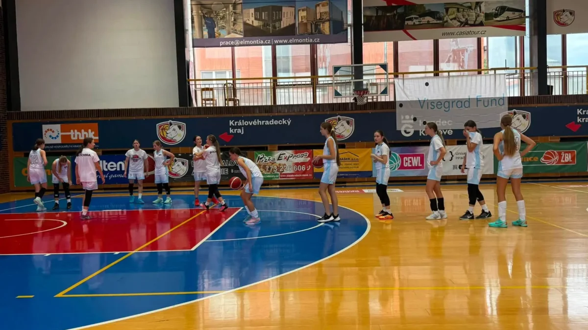 Brązowy medal koszykarek MOSiR Bochnia w międzynarodowym turnieju Queens CUP 2026