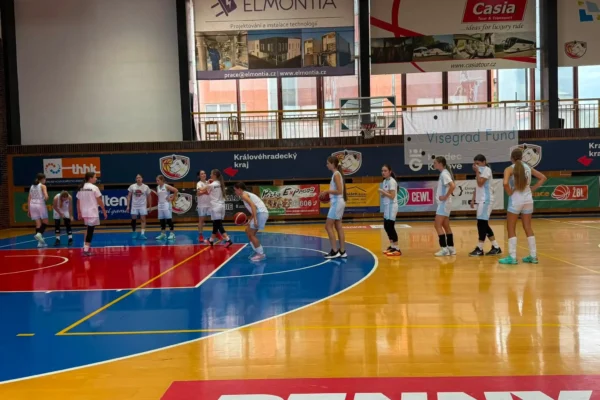 Brązowy medal koszykarek MOSiR Bochnia w międzynarodowym turnieju Queens CUP 2026