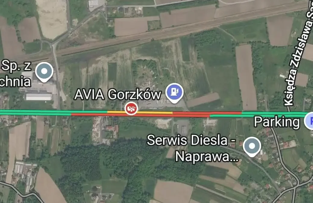 Zderzenie dwóch aut na DK94 w Gorzkowie. Sprawca najechał na tył Dacii