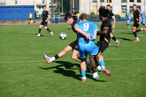 BKS Hal-Mont Bochnia przegrywa z Unią Tarnów 1:2 w 9. kolejce Małopolskiej 4. Ligi