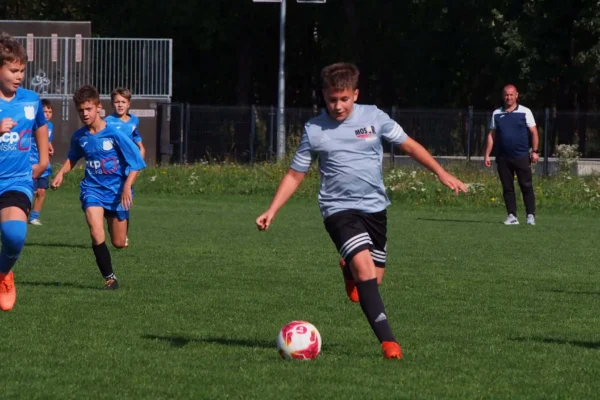 MOSiR Bochnia rozbił Rzezawiankę 5:1. W piątek mecz z Naprzodem Sobolów