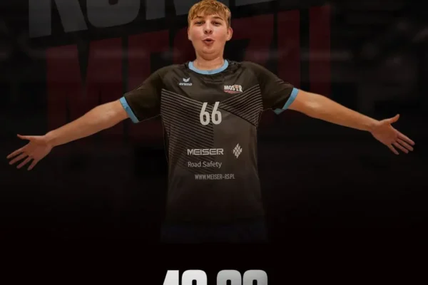 MOSiR Bochnia wygrywa z Mysłowicami 40:32. Kołodziej rzuca 18 bramek!