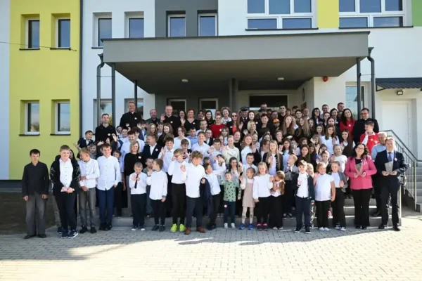 Jodłówka: 20 lat Szkolnego Koła Caritas i wyróżnienie Fructus Caritatis